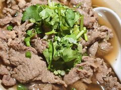 -大众跷脚牛肉馆·非遗传承单位(峨眉山店)