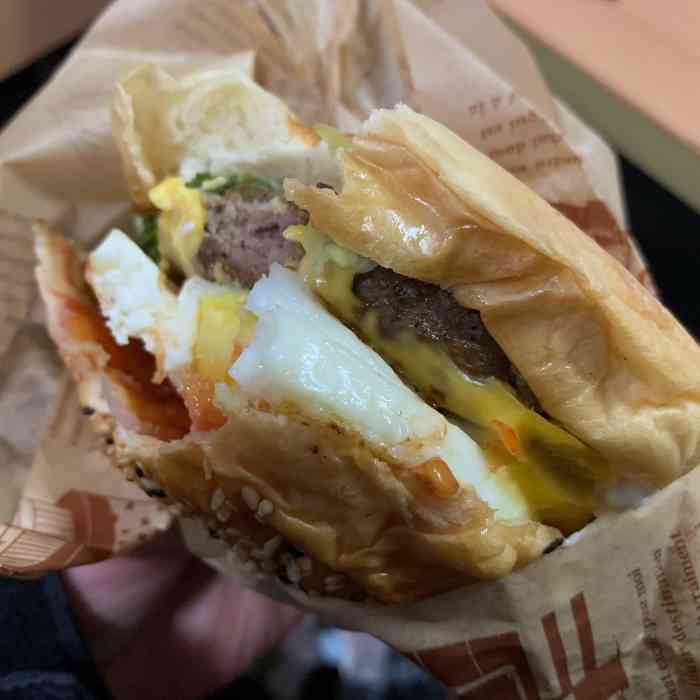 卡森牛堡(金桔商场店)-"2020梵尼拉探店不停95[礼花][礼花.