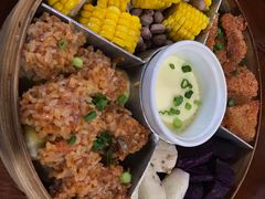 黄桷树合蒸-黄桷树曹家私房菜(江与城店)