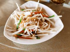 芦苇根炒肉丝-梦缘水乡·湖景餐厅