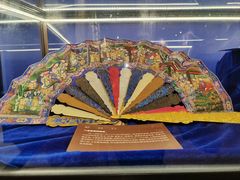 -上海市静安区图书馆(新闸路馆)