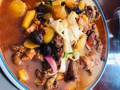 -撒拉人家.酸菜牦牛肉火锅