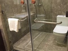 -蓝蔻酒店(深圳东站布吉万象汇店)