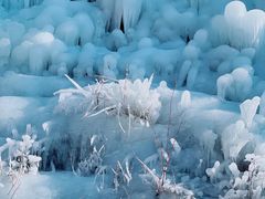 -大平台龙居瀑布旅游区
