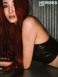 -变画·发型STUDIO