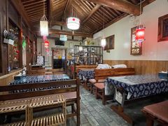 大堂-丽江庭院·云南野生菌·海鲜火锅(鼓楼四合院店)