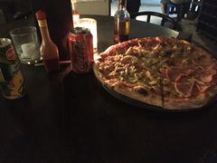-Trattoria Altrove