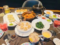 -海派悦庭·海胆烧麦·新融合菜(凯德广场店)