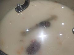 -洪氏嗨捞·猪肚鸡火锅(阳光天地店)