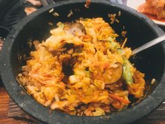 泡菜牛肉石锅拌饭-意成料理