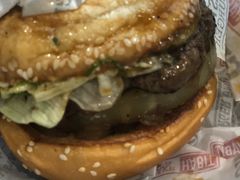 -The Habit Burger Grill 哈比特汉堡(爱琴海店)