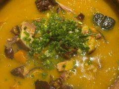 -李双猪·小龙虾·烧烤·羊肉煲(乐山店)