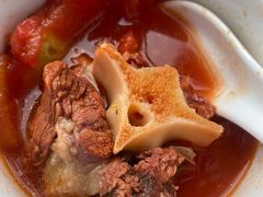 番茄牛尾汤-曾牛肉