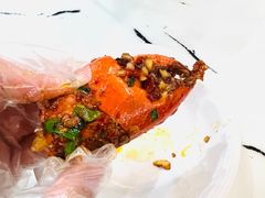 -凤凰路何眼镜香辣蟹(花果园店)