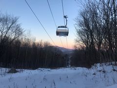 -亚布力新体委滑雪场