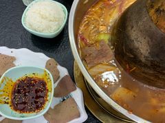 -撒拉人家.酸菜牦牛肉火锅