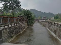 -凤栖山