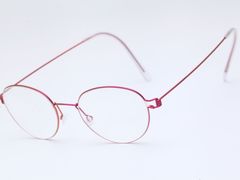 -目艮眼镜SHOWROOM(品牌集合店)