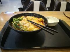 -螺小胖柳州螺蛳粉(钟楼总店)