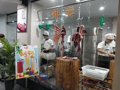 大堂-三头牛·潮汕牛肉生蚝火锅 (夏湾店)