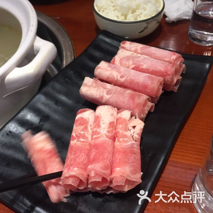 新招鲜精选肥牛卷图片-北京火锅-大众点评网