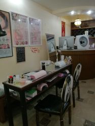 -杉惠素颜美妆皮肤管理中心