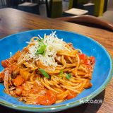 都给我去吃！我已经连续两天都来吃这家意粉