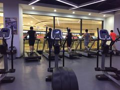 -美瑞斯特健身游泳会所(中南城店)