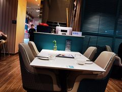 -美奈小馆·越南料理(中航城君尚购物中心店)