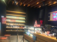 -星巴克(广州南站A18检票口楼上)