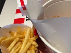 -肯德基(盘龙奥莱店)