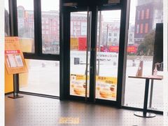 -麦当劳(江滨北路得来速餐厅)