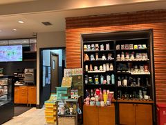 -星巴克(上海虹桥新天地二店)