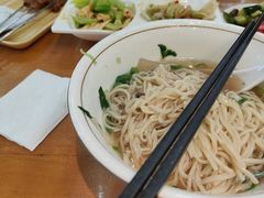 -伊京轩兰州牛肉面(闹市口店)