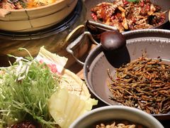 -吃饭皇帝大土家民族菜(正大广场店)