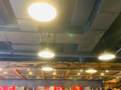 大堂-星巴克臻选(青岛麦凯乐分店)