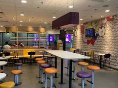 用餐区-麦当劳(机场T1航站楼店)