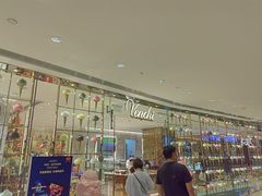 -VENCHI 闻绮(北京国贸商城店)