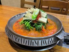 -喇喇排骨火锅·传统韩式脊骨汤(望京西园总店)