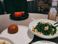 龙须苗拌桃仁-徐记海鲜·宴会(大唐西市|丰庆店)