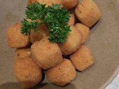 -大树餐厅(红旗街万达店)