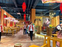 -老滇山寨•云南特色菜•地方菜•民族风情歌舞表演(金碧店)