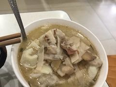 -胡成记口蘑龙眼包子(盐道街店)