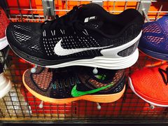 -NIKE北京马连道换季优惠店