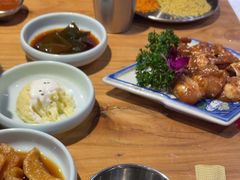 -汉城烤肉·黑金冠(华山路店)