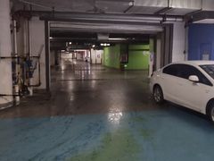 -伟东·乐客城-停车场
