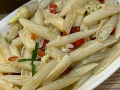酸辣炒藕条-江城燕子大排档(江汉路步行街店)