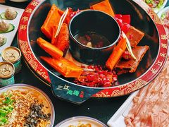 -三江两海老火锅(北京首店)