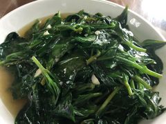 -芦茨金富饭庄·25年老字号·专做稻草鸡