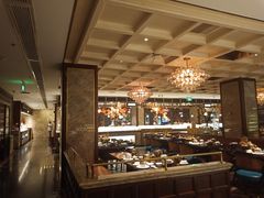 -半岛翡丽海鲜自助餐厅(观风亭店)